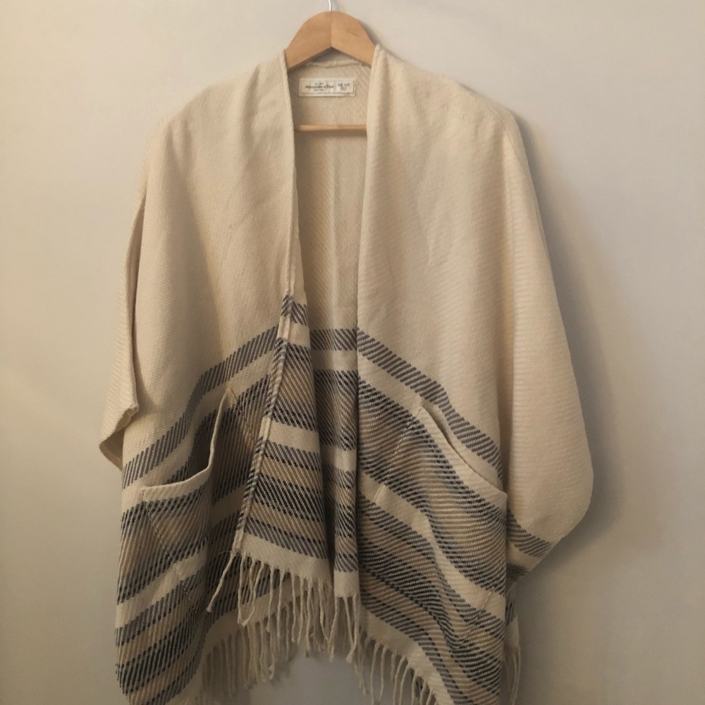 Shawl - Picture 2 of 5